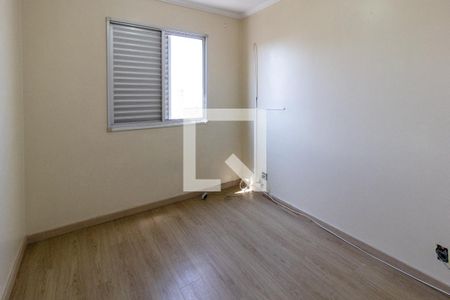 Quarto 1 de apartamento para alugar com 3 quartos, 64m² em Vila Itapegica, Guarulhos