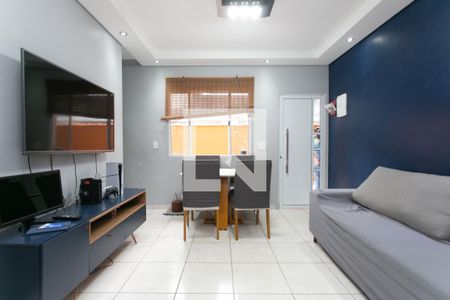 Sala de casa de condomínio à venda com 2 quartos, 66m² em Itaquera, São Paulo