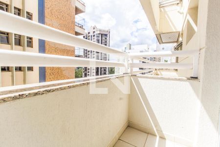 Varanda de apartamento para alugar com 1 quarto, 70m² em Alphaville Industrial, Barueri