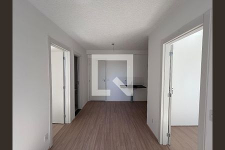 Sala  de apartamento para alugar com 2 quartos, 34m² em Usina Piratininga, São Paulo