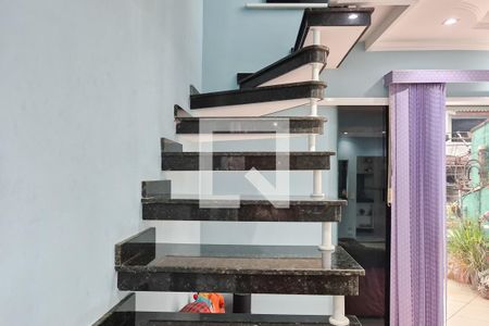 corredor de casa à venda com 5 quartos, 150m² em Jardim Thelma, São Bernardo do Campo