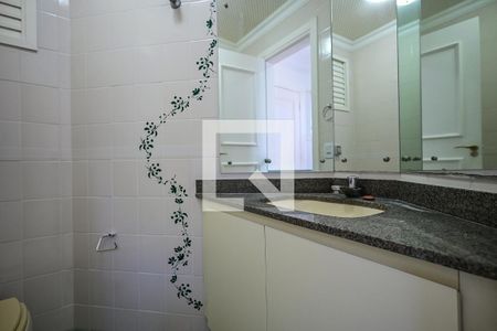 Lavabo de apartamento para alugar com 4 quartos, 350m² em Vila Andrade, São Paulo