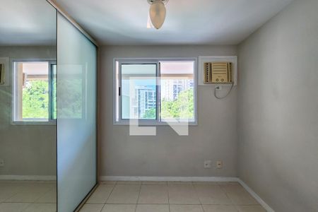 Quarto de apartamento para alugar com 3 quartos, 155m² em Laranjeiras, Rio de Janeiro