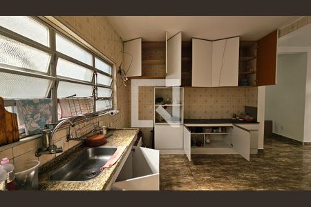 Casa à venda com 3 quartos, 325m² em Jardim Messina, Jundiaí