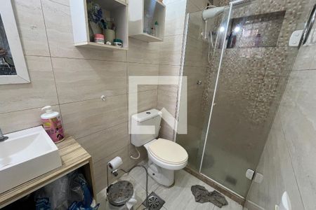 Banheiro de apartamento para alugar com 3 quartos, 90m² em Ilha do Governador, Rio de Janeiro