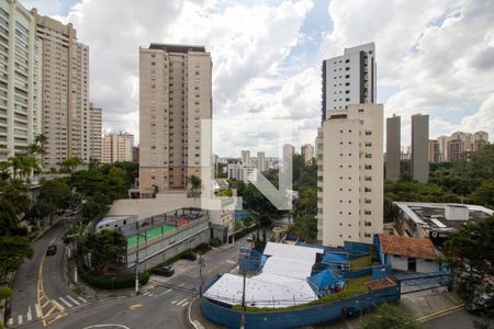 Vista Sala de apartamento para alugar com 3 quartos, 154m² em Vila Suzana, São Paulo