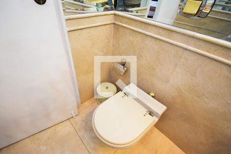 lavabo de apartamento para alugar com 4 quartos, 220m² em Jardim Paulista, São Paulo