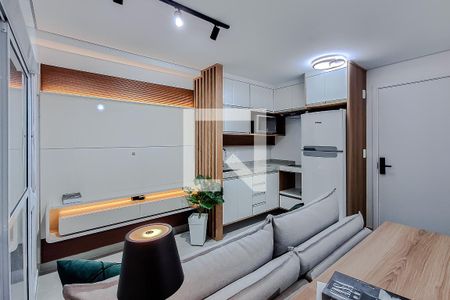 Sala/cozinha de kitnet/studio para alugar com 1 quarto, 30m² em Vila Dom Pedro I, São Paulo