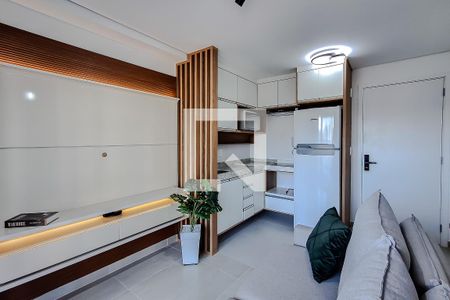 Sala/cozinha de kitnet/studio para alugar com 1 quarto, 30m² em Vila Dom Pedro I, São Paulo