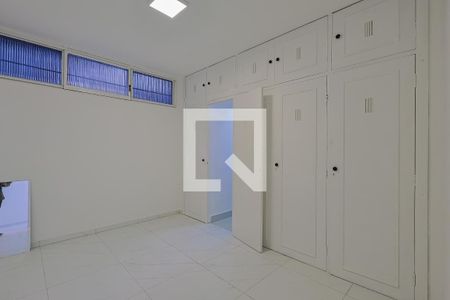 Apartamento à venda com 3 quartos, 128m² em Funcionários, Belo Horizonte
