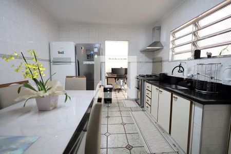 Cozinha de casa à venda com 2 quartos, 122m² em Utinga, Santo André