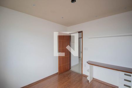 Quarto 1 de casa para alugar com 3 quartos, 120m² em Paraíso, São Gonçalo