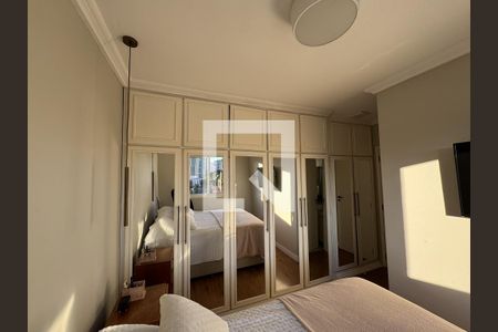 Quarto 1 de apartamento para alugar com 2 quartos, 81m² em Passo d’Areia, Porto Alegre