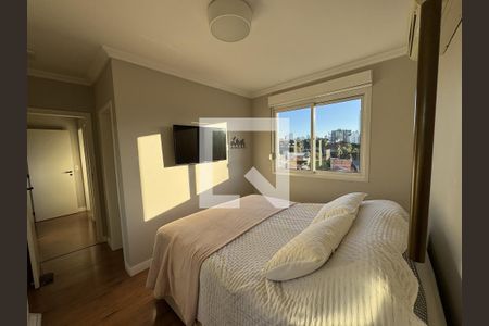 Quarto 1 de apartamento para alugar com 2 quartos, 81m² em Passo d’Areia, Porto Alegre