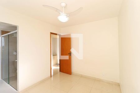 Suíte de apartamento para alugar com 3 quartos, 69m² em Parque Novo Mundo, São Paulo