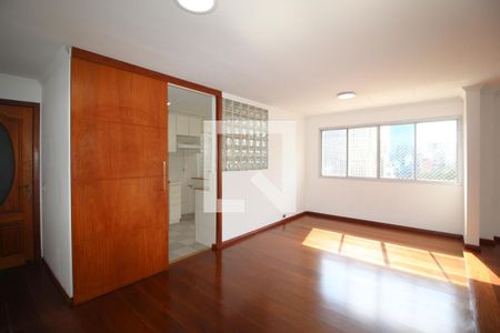 Sala de apartamento para alugar com 2 quartos, 111m² em Planalto Paulista, São Paulo