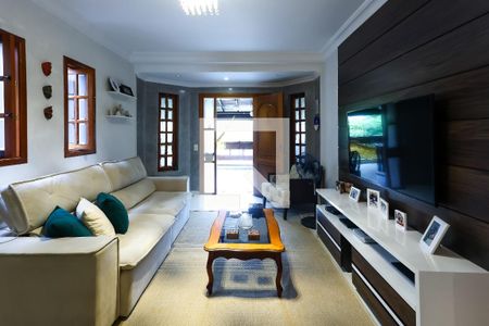 Sala  de casa de condomínio à venda com 4 quartos, 220m² em Parque Monte Alegre, Taboão da Serra