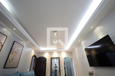 Sala de casa à venda com 5 quartos, 250m² em Parque Gerassi, Santo André