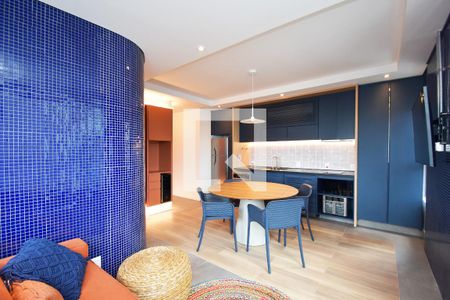 Sala de estar de apartamento à venda com 1 quarto, 45m² em Pinheiros, São Paulo