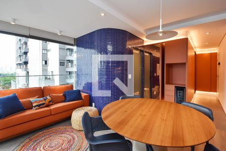 Sala de estar de apartamento à venda com 1 quarto, 45m² em Pinheiros, São Paulo