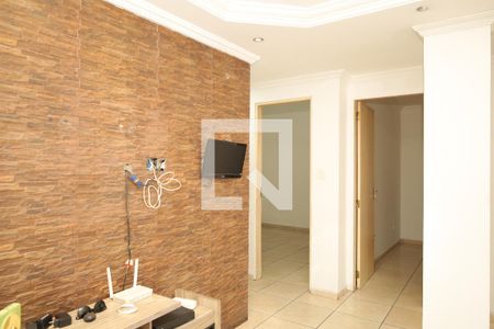 Casa para alugar com 5 quartos, 70m² em Santa Etelvina, São Paulo