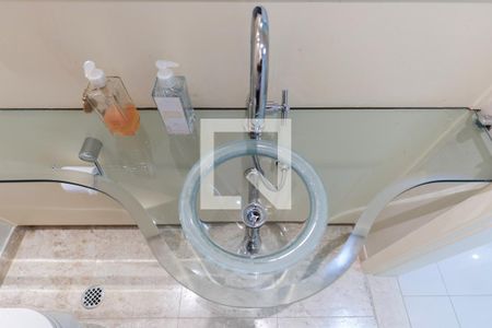 Lavabo de apartamento para alugar com 3 quartos, 132m² em Santana, São Paulo