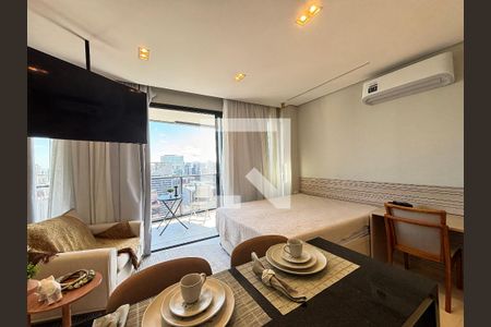 Studio de kitnet/studio para alugar com 1 quarto, 77m² em Vila Olímpia, São Paulo