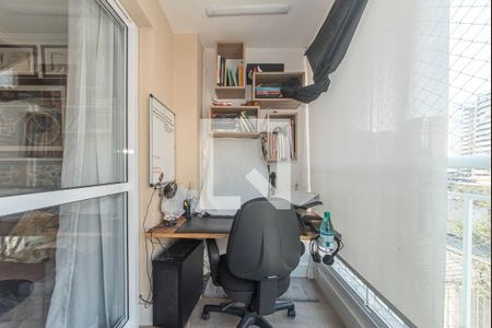 Varanda de apartamento à venda com 2 quartos, 68m² em Santo Amaro, São Paulo