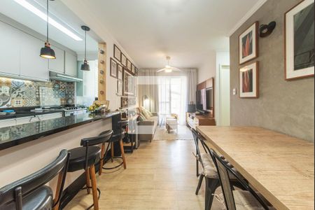 Sala de apartamento à venda com 2 quartos, 68m² em Santo Amaro, São Paulo