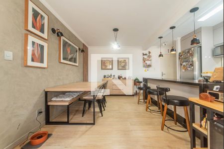 Sala de apartamento à venda com 2 quartos, 68m² em Santo Amaro, São Paulo