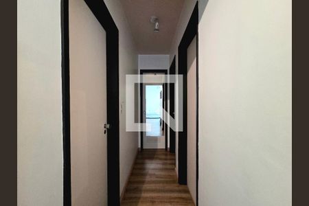 Corredor  de apartamento para alugar com 2 quartos, 72m² em Indianópolis, São Paulo