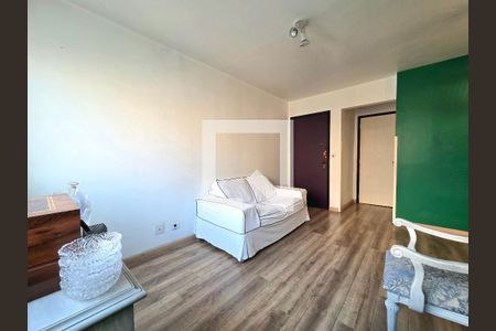 Sala de apartamento para alugar com 2 quartos, 72m² em Indianópolis, São Paulo
