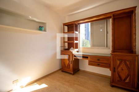 Quarto 1 de apartamento para alugar com 3 quartos, 93m² em Jardim Londrina, São Paulo