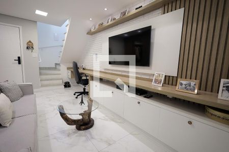 Sala de apartamento à venda com 2 quartos, 90m² em Jardim Cambui, Santo André