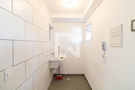 Sala/Cozinha/Área de Serviço  de apartamento para alugar com 2 quartos, 35m² em Jardim Maringa, São Paulo