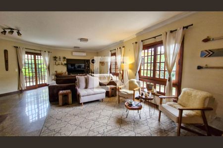 Casa à venda com 5 quartos, 483m² em Jardim Campo Grande, São Paulo