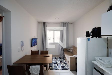 Cozinha / Sala  de apartamento para alugar com 2 quartos, 33m² em Parque Novo Mundo, São Paulo