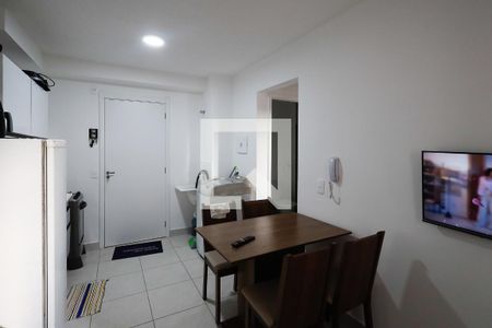 Cozinha / Sala  de apartamento para alugar com 2 quartos, 33m² em Parque Novo Mundo, São Paulo