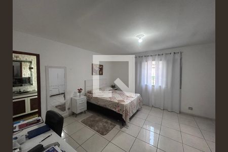 Quarto 1 suíte 1 de casa à venda com 4 quartos, 225m² em Vila Santana, São Paulo