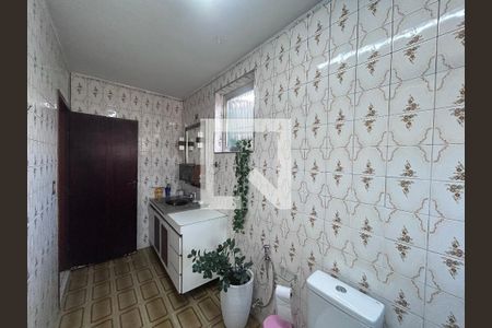 Banheiro da Suíte de casa à venda com 4 quartos, 225m² em Vila Santana, São Paulo