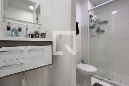 Banheiro de apartamento à venda com 2 quartos, 47m² em Vila Itapegica, Guarulhos