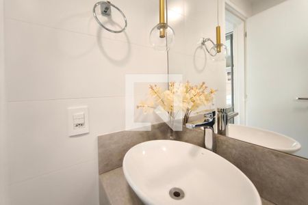 Banheiro Suíte de apartamento à venda com 3 quartos, 103m² em Swiss Park, Campinas