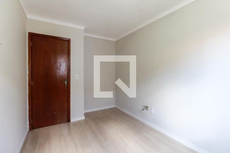 Quarto 2 de casa de condomínio para alugar com 2 quartos, 55m² em Vila Carmosina, São Paulo