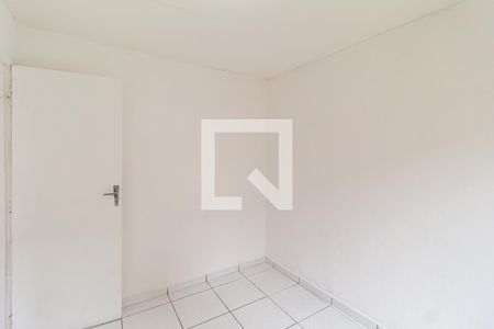 Quarto 1 de apartamento para alugar com 2 quartos, 43m² em Conjunto Habitacional Presidente Castelo Branco, Carapicuíba