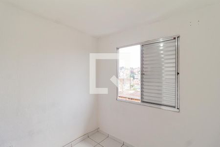 Quarto 2 de apartamento para alugar com 2 quartos, 43m² em Conjunto Habitacional Presidente Castelo Branco, Carapicuíba