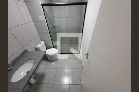 Banheiro de apartamento para alugar com 1 quarto, 38m² em Centro, Rio de Janeiro