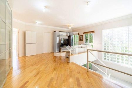 Casa à venda com 4 quartos, 278m² em Residencial Tres (Alphaville), Santana de Parnaíba