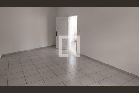 Casa à venda com 3 quartos, 209m² em Vila Monumento, São Paulo