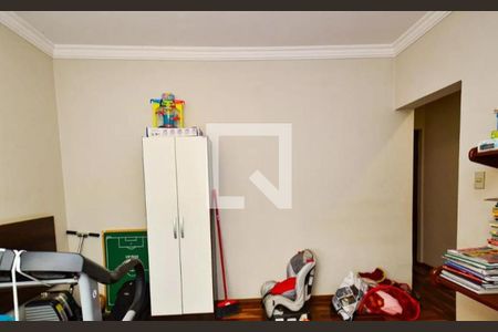 Casa para alugar com 5 quartos, 300m² em Sagrada Família, Belo Horizonte