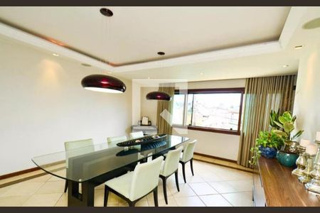 Casa para alugar com 5 quartos, 300m² em Sagrada Família, Belo Horizonte